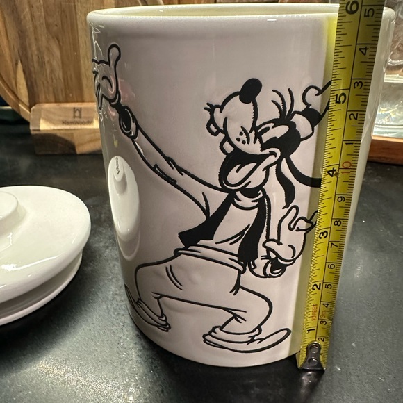 Disney Goofy Ceramic Cookie Jar - Picture 6 of 8